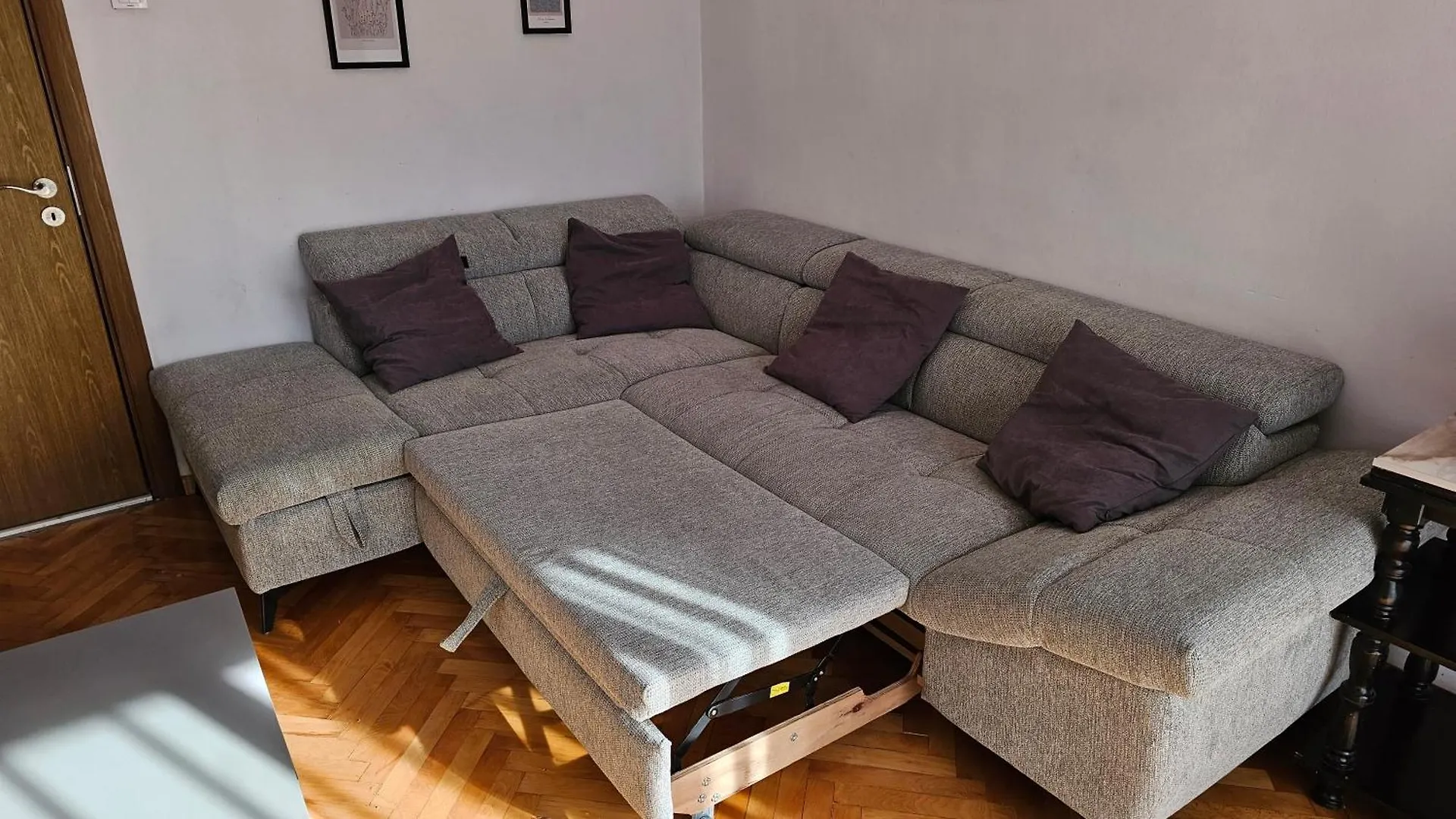 Urban Comfort 1Br Near South Park With Balcony صوفيا شقة